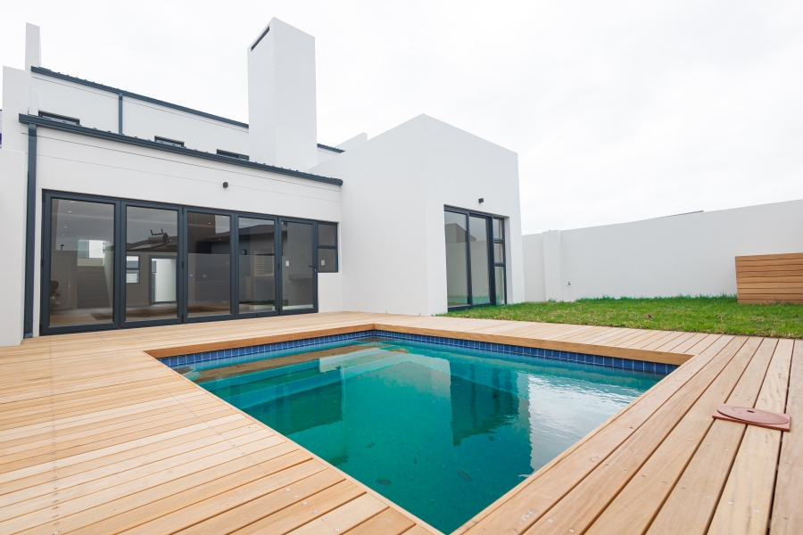 4 Bedroom Property for Sale in Sandown Western Cape